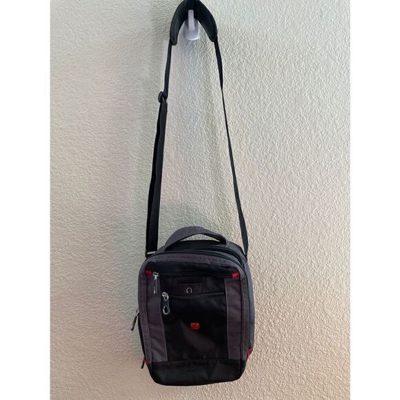 Swiss army backpack   - Picture 6 of 6